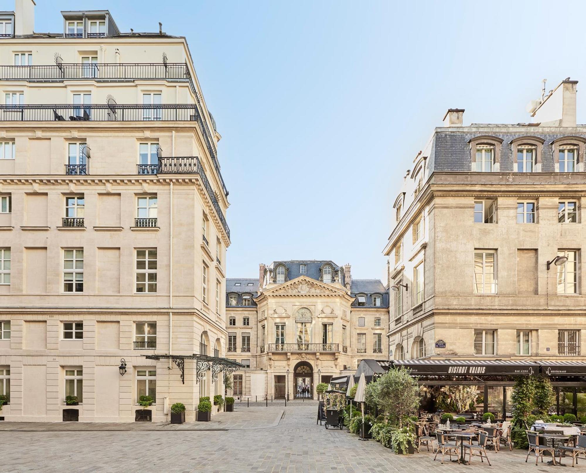 Grand Hotel Du Palais Royal Paris Exteriör bild
